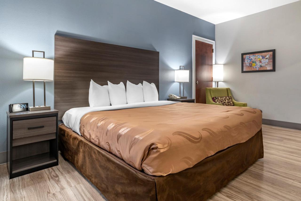 Quality Inn & Suites Demopolis Εξωτερικό φωτογραφία