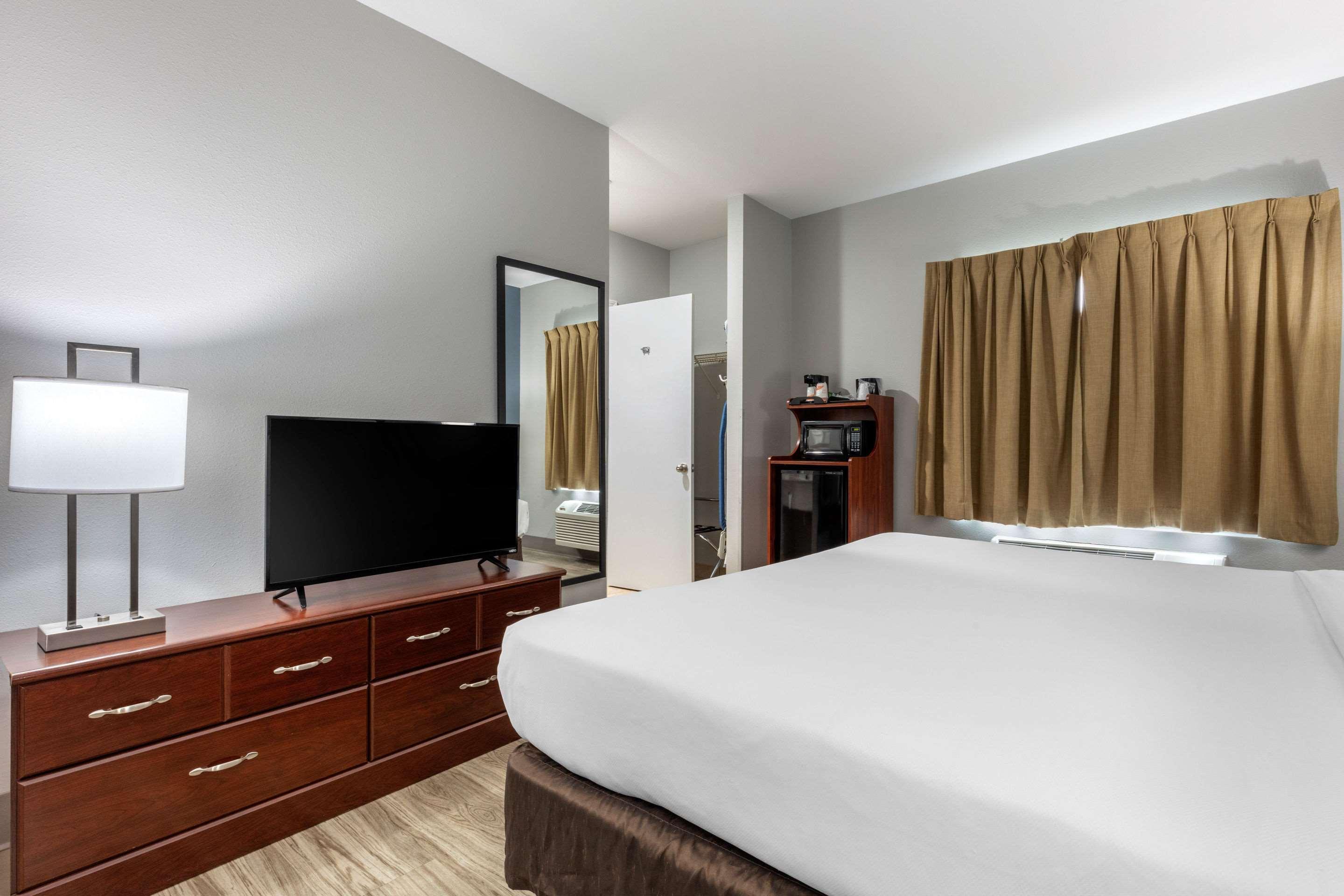 Quality Inn & Suites Demopolis Εξωτερικό φωτογραφία