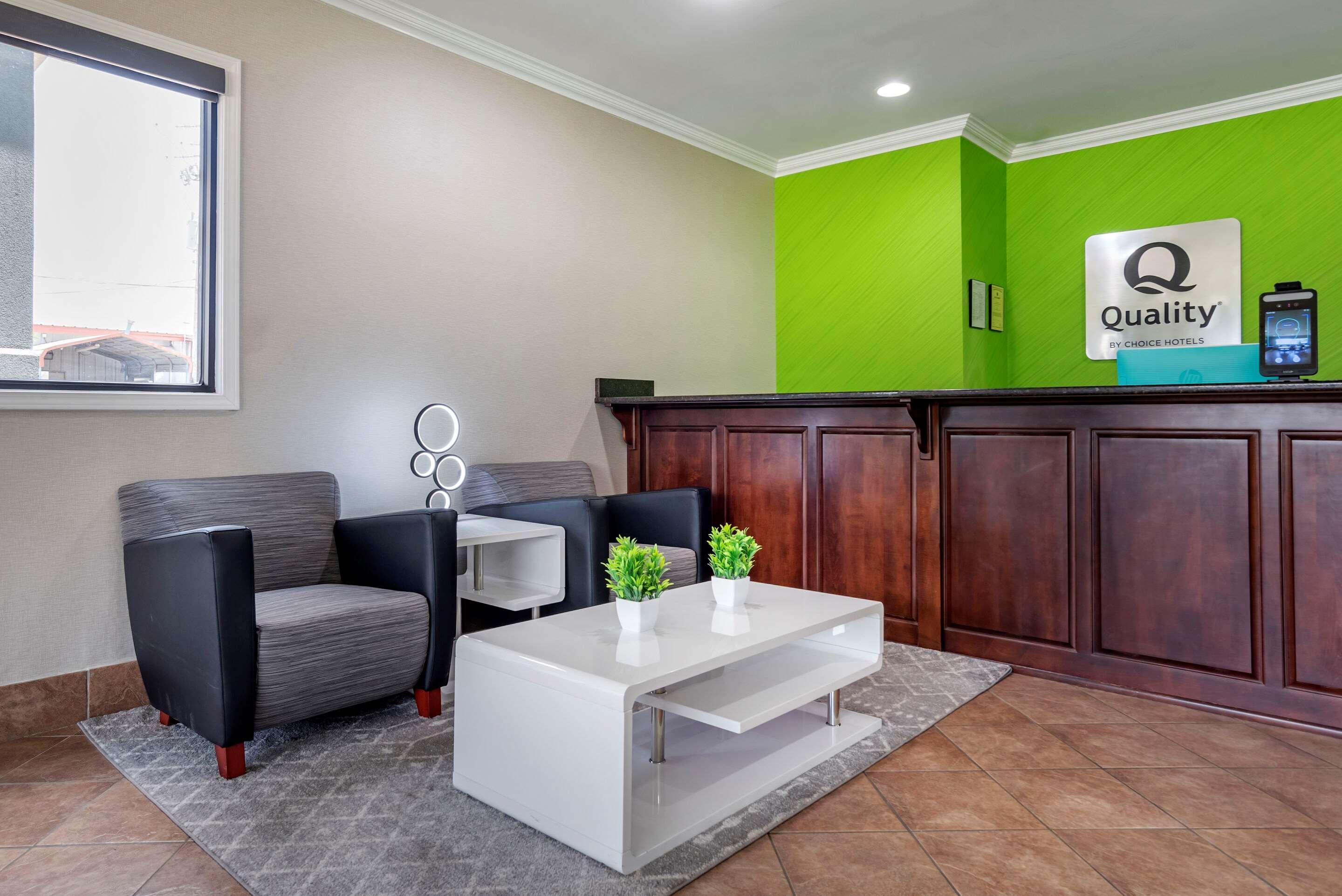 Quality Inn & Suites Demopolis Εξωτερικό φωτογραφία