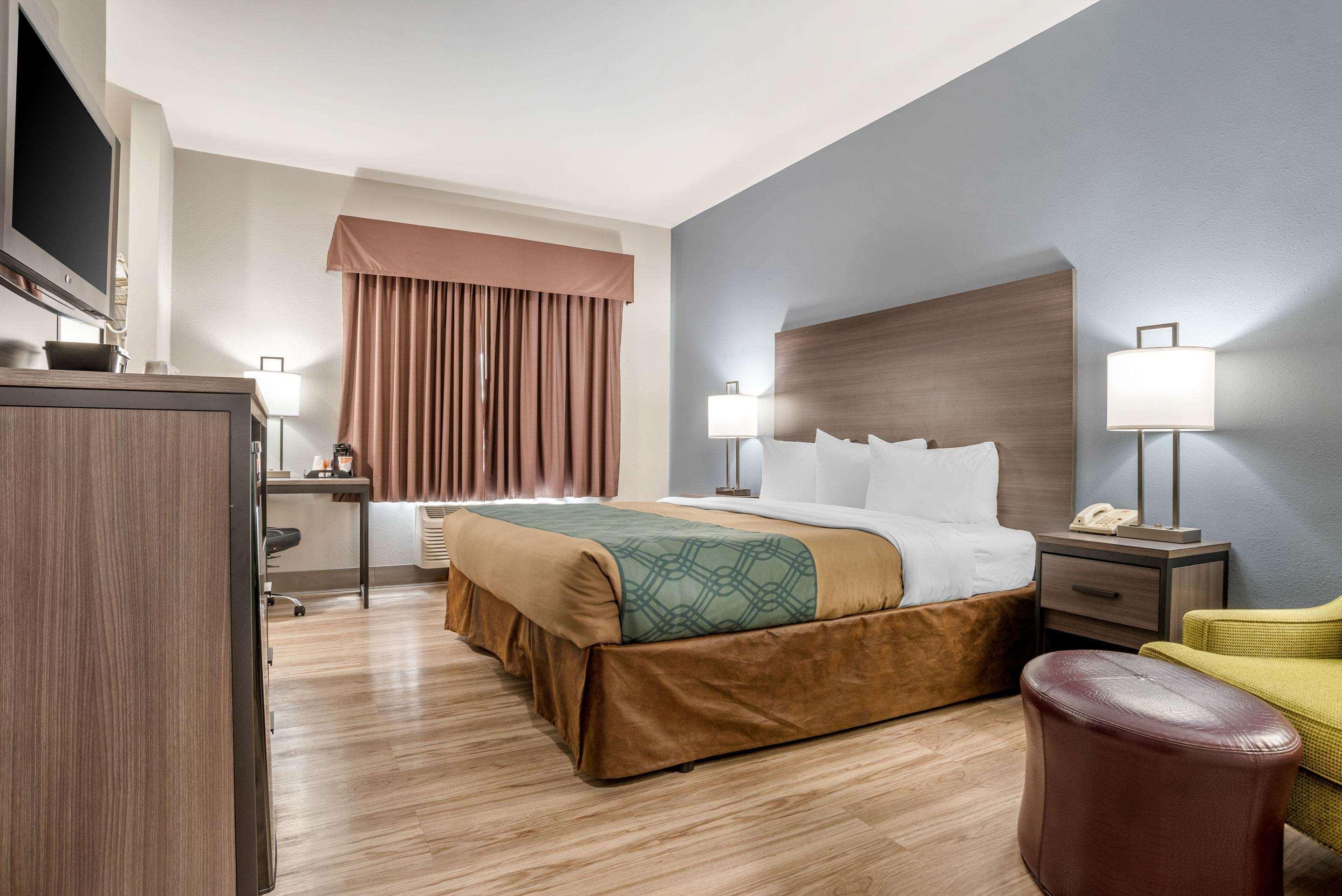 Quality Inn & Suites Demopolis Εξωτερικό φωτογραφία